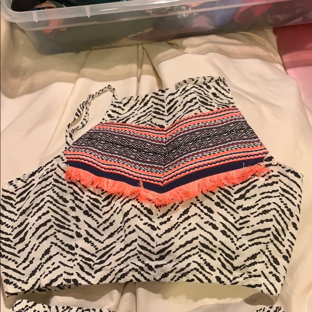LF set - Picture 2 of 4
